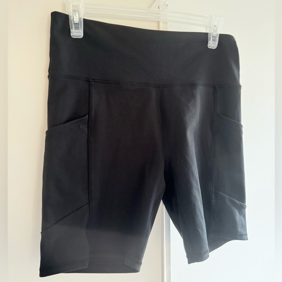 2 Pairs of High Waist Bike Shorts - Picture 2 of 4